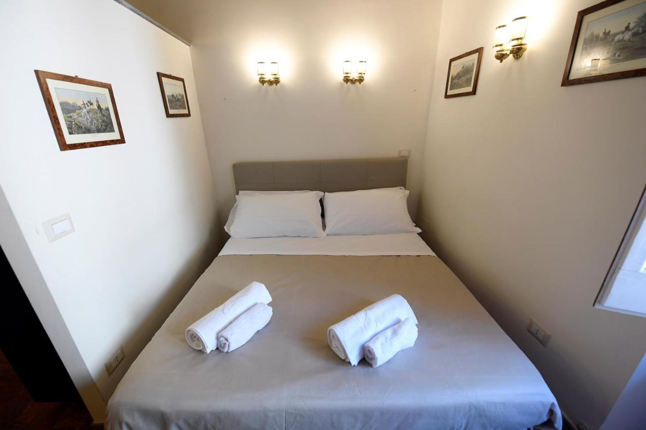 Grotte - Campo De' Fiori Apartment โรม ภายนอก รูปภาพ