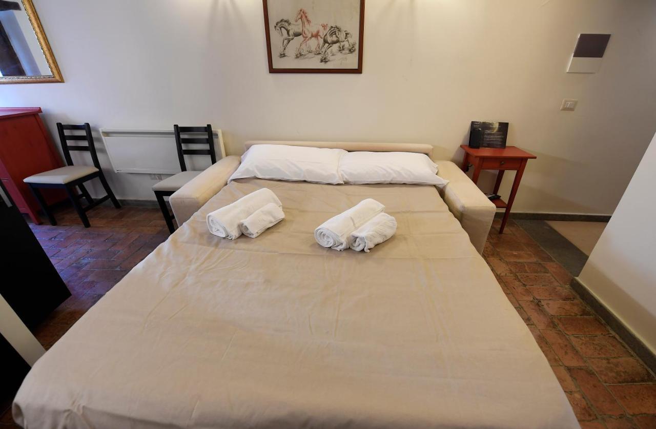 Grotte - Campo De' Fiori Apartment โรม ภายนอก รูปภาพ